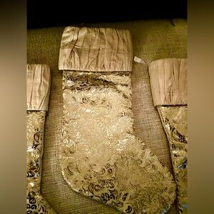 Gold Metallic Damask Christmas Stocking. Elegant Intricate Design Gold/Cream NEW